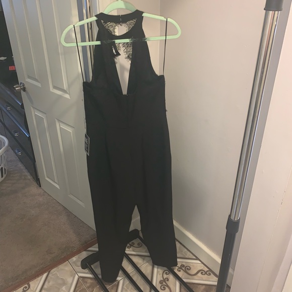 Black lace low V Jumpsuit - Picture 3 of 4